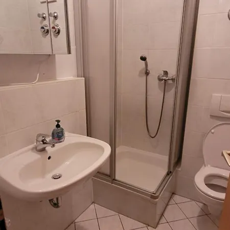 Direkt Vor Leipzig דירה